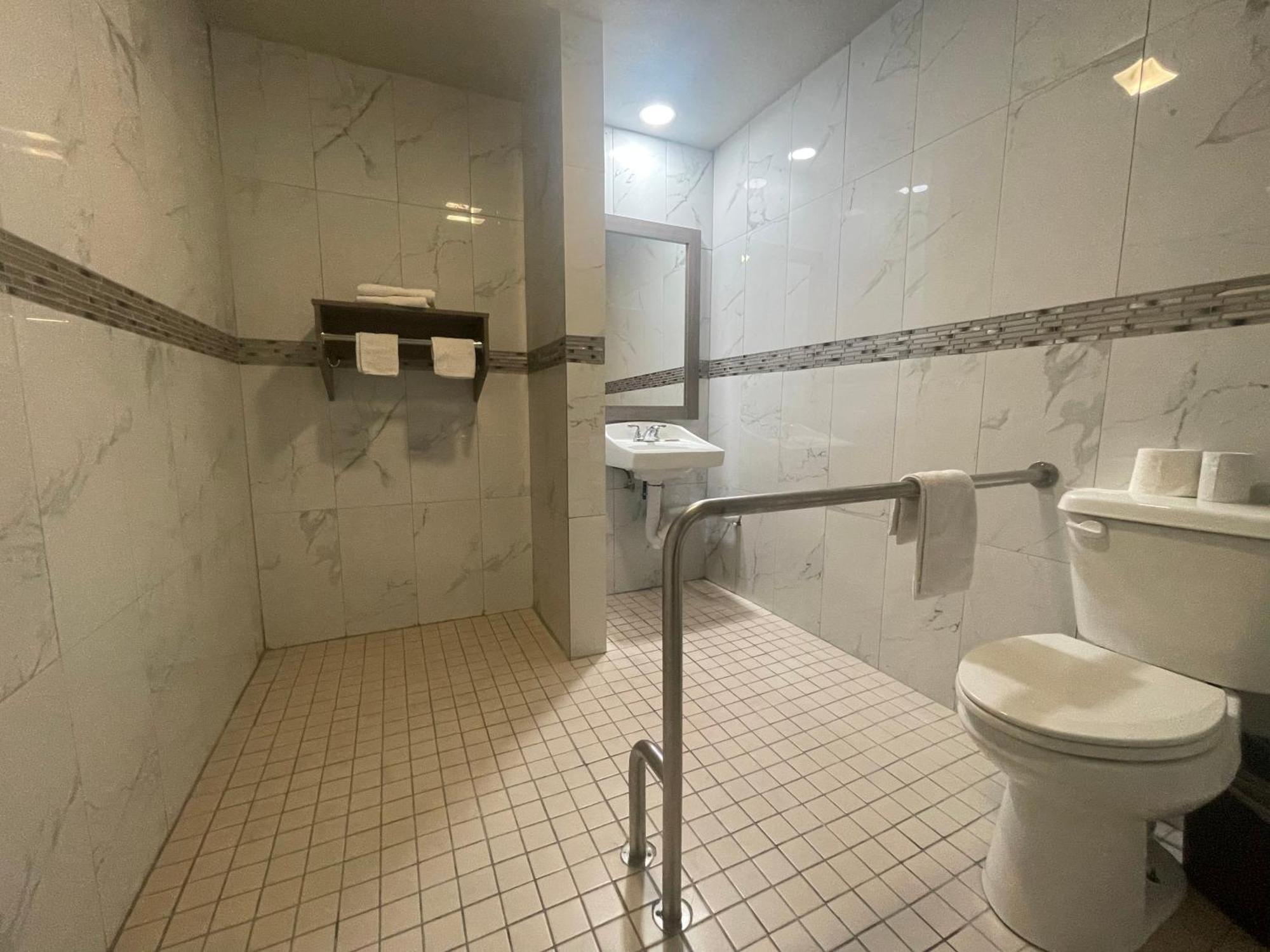 Simplestay Suites - Downtown سان برناردينو المظهر الخارجي الصورة