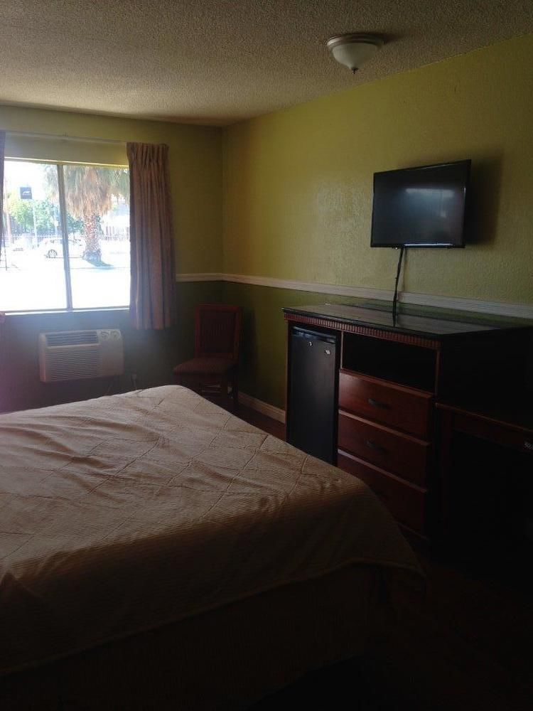 Simplestay Suites - Downtown سان برناردينو المظهر الخارجي الصورة
